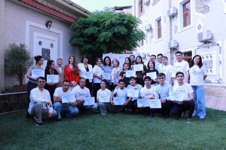 Samarqandda jurnalistlar va blogerlar uchun raqamli huquqlar bo‘yicha Media akademiya yakunlandi
